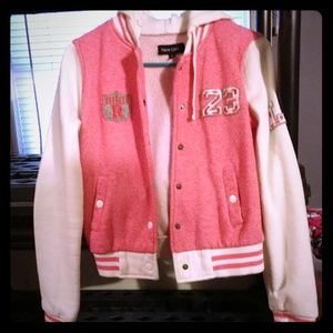 Lettermans stype sweater